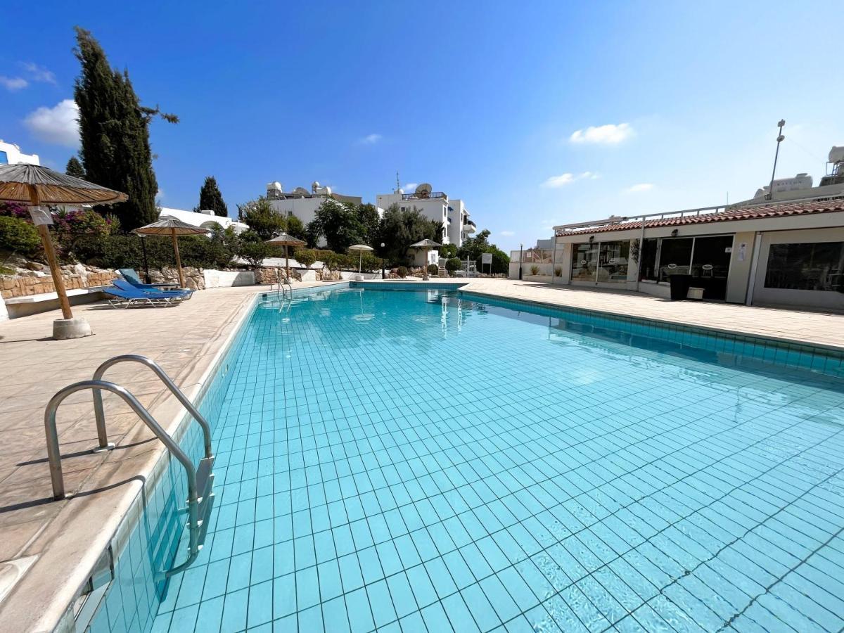 Modern Only 300m From Famous Venus Apartament *